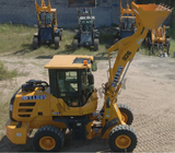 Small Articulating Front End Wheel Loader Machine 0.6-1.0M3 Bucket Capacity