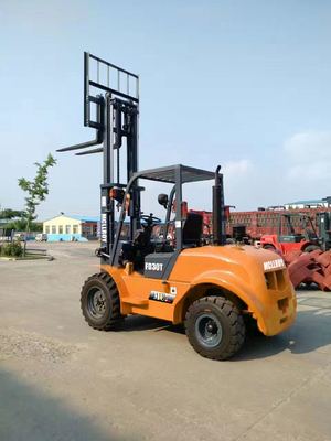 Easy Maintenance Diesel All-Terrain Forklift Truck Overhead Guard Height 2210 Mm
