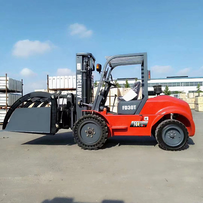 Reliable All-Terrain Forklift Truck For Facilitates The Movement Of Goods From One Location To Another