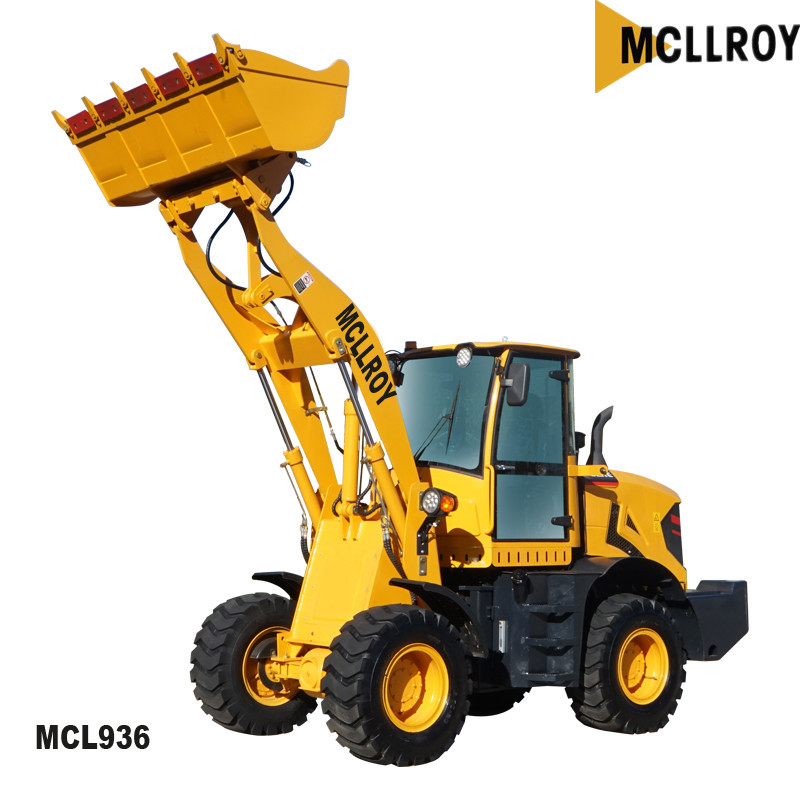 65kW Small Construction Hub Loaders , Heavy Equipment Loader 2000kg Rate Load