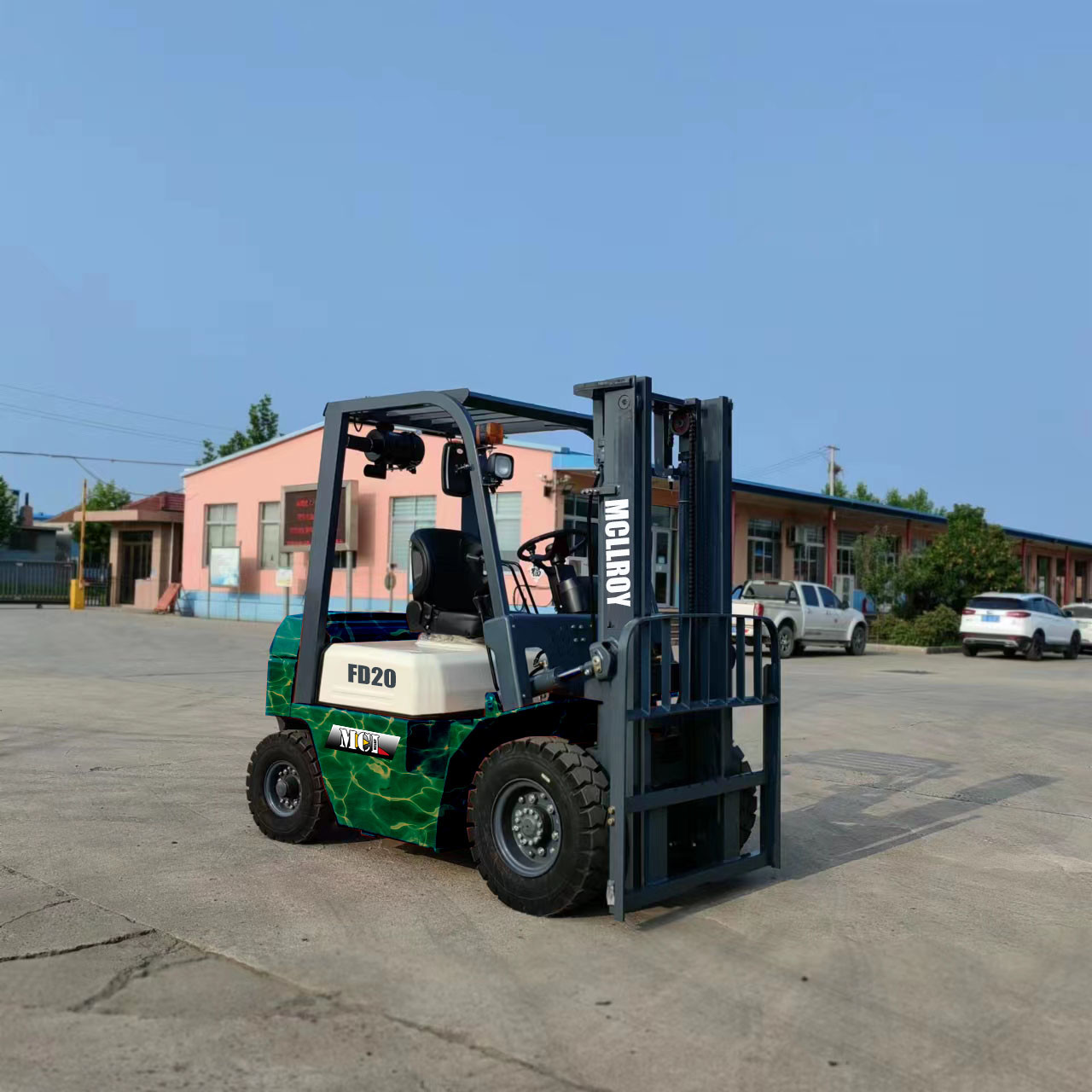 Maneuverable  Forklift Truck For Enhances The Speed And Accuracy Of Inventory Management Processes