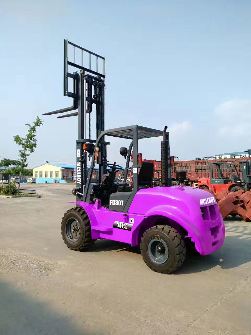 Overall Length 4160 /3090 Mm High Speed Rough Terrain Forklift Truck Total Weight 4900 KG Safe