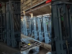 Warehouse Forklift 4 Wheel Drive , FD40 4000KG Diesel Forklift 21km / Hour